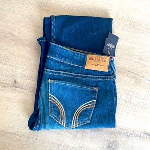 NWT 3R Hollister Low Rise Boot Cut Jeans